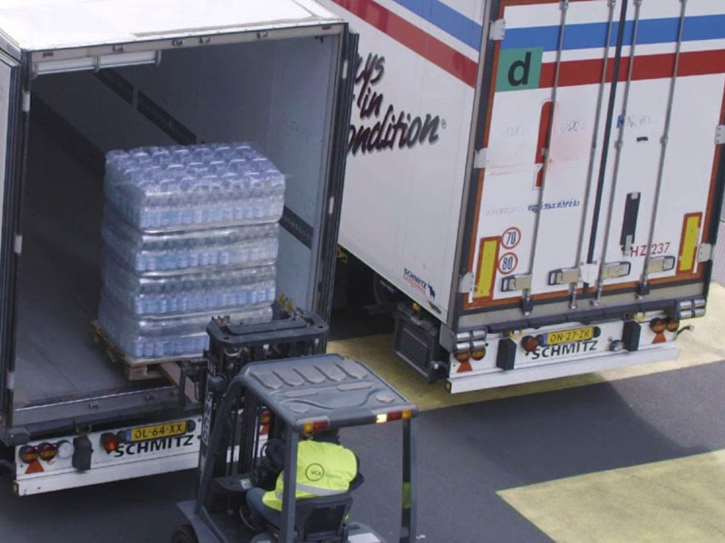 Fleet truck
