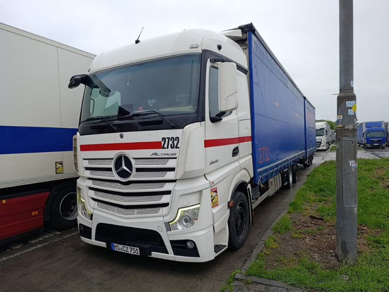 Fleet truck
